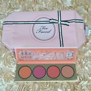 Too Faced Christmas in Rome Blush Pallet with Too Faced Makeup Bag